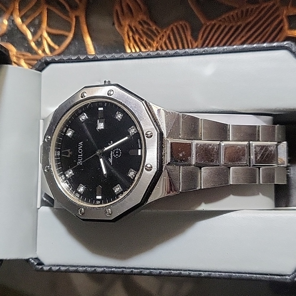 Mens watch
